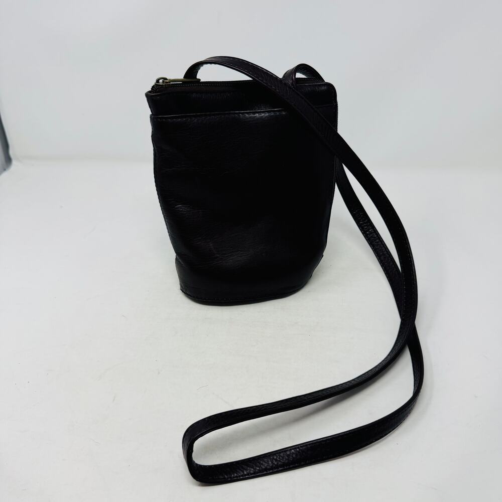 Vintage Genuine Leather Bucket Crossbody‎ Bag Black Made in Colombia Small